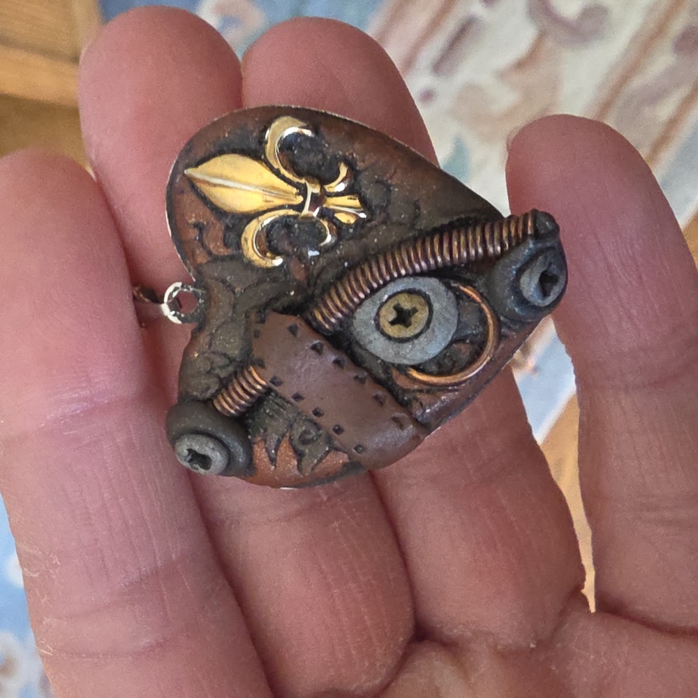 Handmade steampunk heart pendant necklace